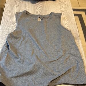 Athleta Gray Sleeveless Muscle Tee w open back